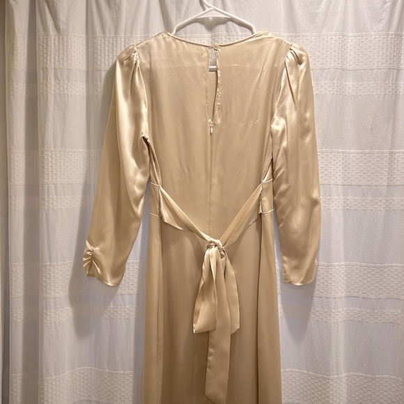 Reformation Arklow Dress - Picture 8 of 8